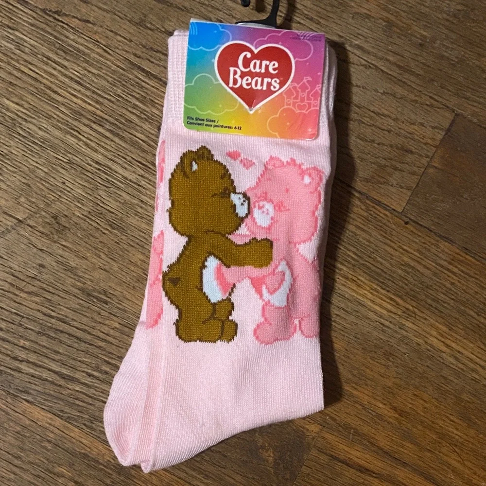 🧡 Women’s Care Bears socks